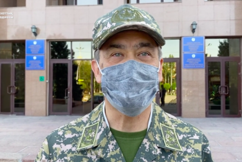 Фотография к новости: В первые минуты после взрывов решил подать в отставку - министр обороны Ермекбаев