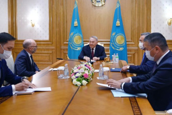 Фотография к новости: Назарбаев принял главу Подготовительной комиссии Организации Договора о всеобъемлющем запрещении ядерных испытаний