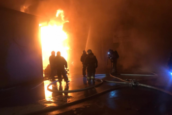 Фотография к новости: Главный рынок Шымкента пострадал от крупного пожара