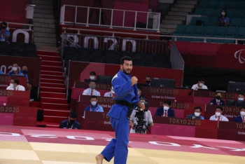 Фотография к новости: Темиржан Даулет стал серебряным призером Паралимпиады в Токио