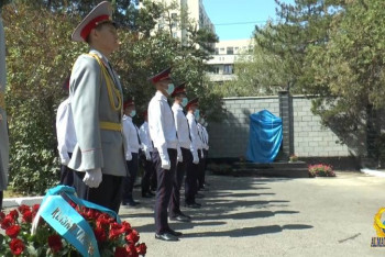 Фотография к новости: Памятник погибшим на службе полицейским установили в Алматы