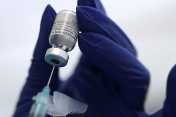 Фотография к новости: О необходимости закупки бустерной вакцины заявил Токаев