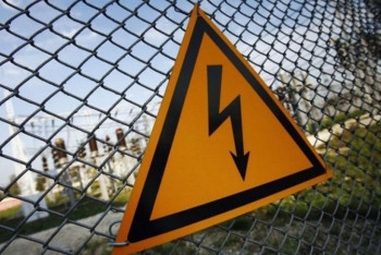 Фотография к новости: Ребенка ударило током на детской площадке в Карагандинской области