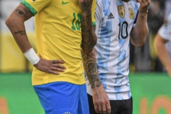 Фотография к новости: Грандиозный скандал! Аргентина ушла с поля в матче с Бразилией