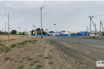 Фотография к новости: В Атырауской области дети боятся учительницу, прятавшую труп брата