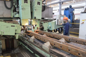 Фотография к новости: В этом году 11 тысяч казахстанских предпринимателей получили заказы от "Самрук-Қазына"