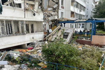 Фотография к новости: Несколько этажей жилой многоэтажки обрушились из-за взрыва газа в России