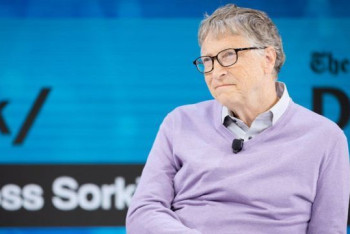 Фотография к новости: Билл Гейтс инвестирует в создание таблеток от коронавируса