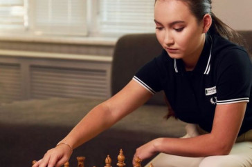 Фотография к новости: Жансая Абдумалик взяла верх над четырехкратной чемпионкой мира из Китая