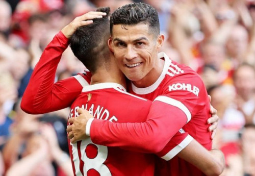 Фотография к новости: Роналду забил два гола после возвращения в "Манчестер Юнайтед"