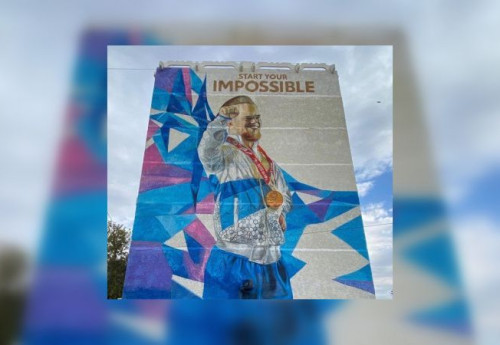 Фотография к новости: Казахстанскому чемпиону Паралимпиады Давиду Дегтяреву посвятили мурал в Костанае