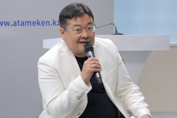 Фотография к новости: "В Казахстане выросла цена человеческой жизни" - депутат Айдос Сарым о казахстанцах