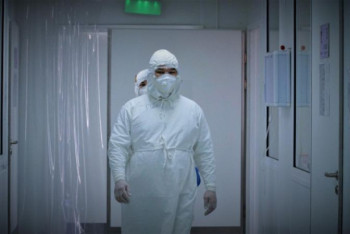 Фотография к новости: Ерлан Киясов отменил ограничение съемок в медучреждениях Казахстана