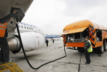 Фотография к новости: Торги авиакеросином на бирже стартуют в Казахстане