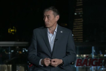 Фотография к новости: "Госслужащие не умеют работать вместе" - Арман Евниев в проекте "20:21"