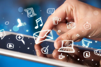 Фотография к новости: "Львиная доля денег в digital утекает за рубеж" - медиаэксперты о "блокировке соцсетей"