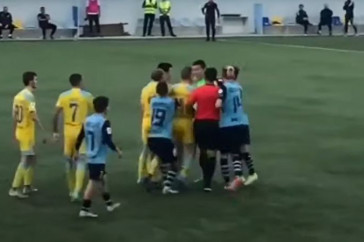 Фотография к новости: На "Каспий" и "Астану" наложены штрафы за беспорядки после матча