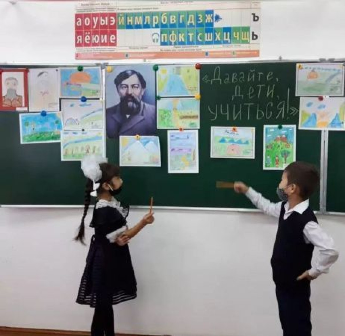 Акмолинские школьники и студенты изучают наследие Алтынсарина