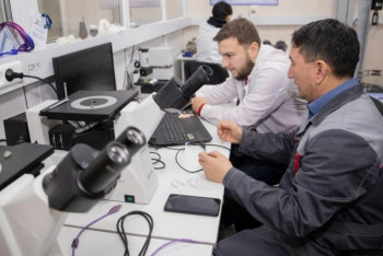 Фотография к новости: Конструкторы искусственных спутников Земли разработали казахстанские ученые