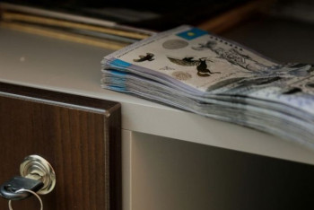 Фотография к новости: Астанчанин выдавал себя за члена мониторинговой группы и взимал деньги с бизнесменов