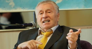 Жириновский предложил переименовать должность президента России