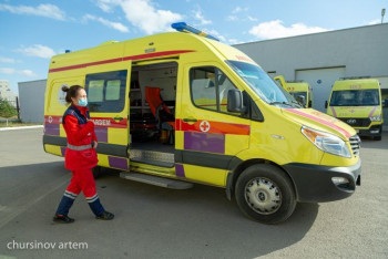 Фотография к новости: "Ребенок захлебнулся, а у нас система зависает". Что мешает скорой оперативно спасать людей