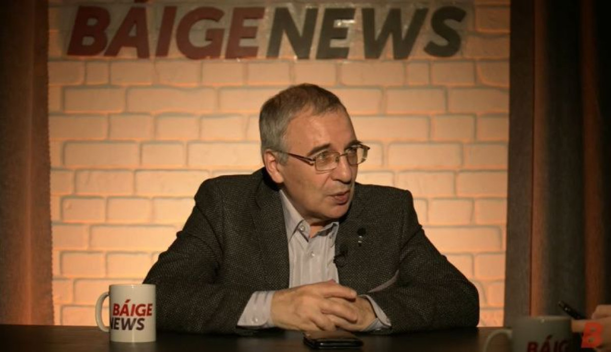 Как выбирать вакцину, рассказал врач-иммунолог в проекте "20:21"