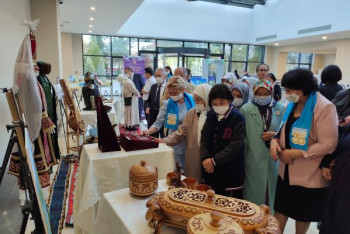 Фотография к новости: Выставку "Ордалы Елге 30 жыл" представила Акмолинская область на Малом курултае казахов в Стамбуле