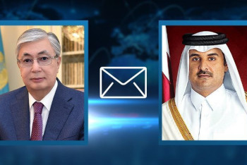 Фотография к новости: Токаев поздравил эмира Катара с проведением выборов