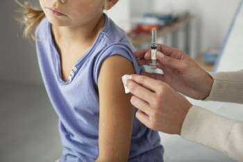 Фотография к новости: Россиянам раскрыли название детской вакцины от коронавируса