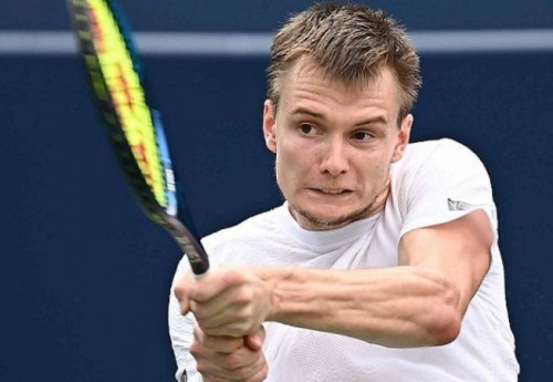 Фотография к новости: Александр Бублик поднялся в рейтинге ATP