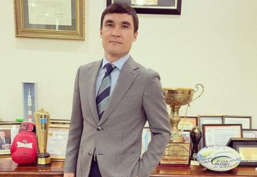 Фотография к новости: "Остаюсь в спорте" - Сапиев об уходе с должности