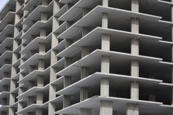 Фотография к новости: "За 6 соток требуют 6 квартир" - застройщики Нур-Султана о владельцах дач