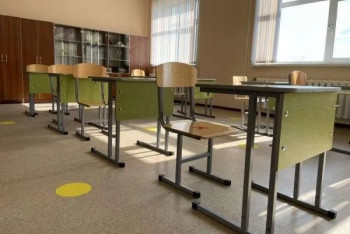 Фотография к новости: Школы и вузы охраняют пенсионеры - депутат просит усилить безопасность детей