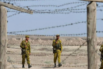 Фотография к новости: Кыргызстан отказался размещать на своей территории авиабазу США