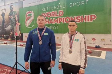 Фотография к новости: Казахстанец стал чемпионом мира по гиревому спорту