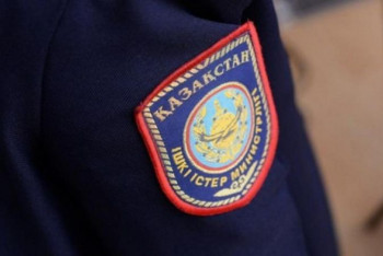 Фотография к новости: Полицейских наказали после резонансного видео на рынке в Шымкенте