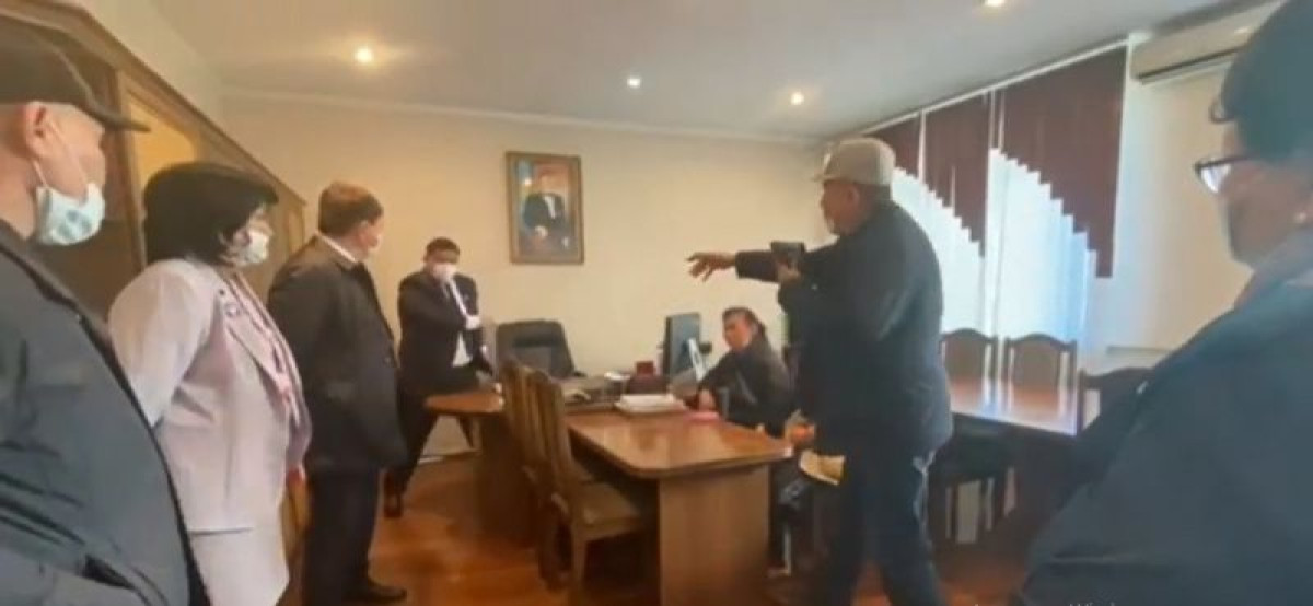 скриншот видео