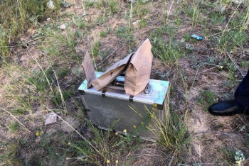 Фотография к новости: Тайник с оружием нашли возле трассы в ВКО