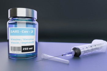 Фотография к новости: Два компонента вакцины против КВИ получили 7,4 миллиона казахстанцев