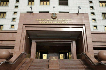 Фотография к новости: Частная инициатива - Минкультуры о вручении премий казахстанским боксерам от Дикого Армана