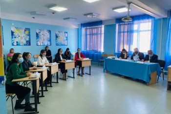 Фотография к новости: Викторина среди молодых педагогов в честь юбилея Независимости прошла в Акмолинской области