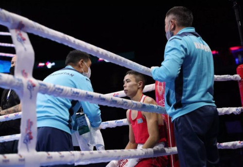 Фотография к новости: "Он захотел отыграться за Токио" – о победе Сакена Бибосынова высказался его тренер