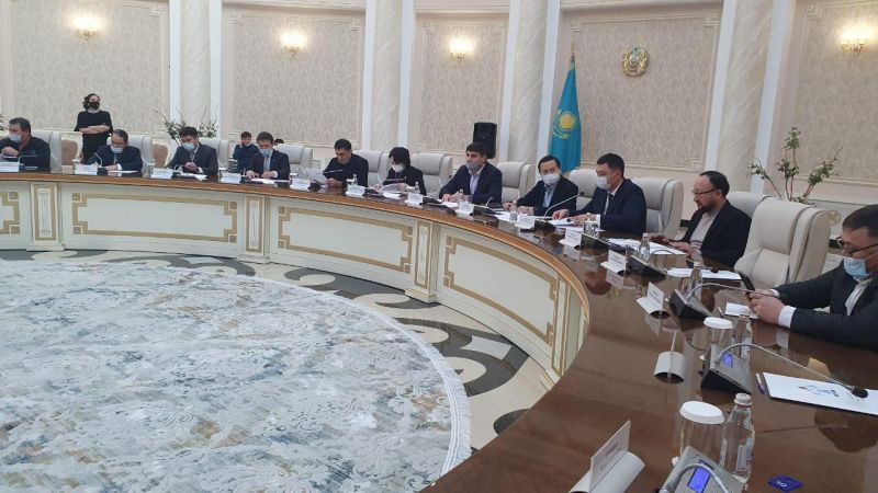 Фотография к новости: После громкого скандала в сборной тяжелоатлетов назначен новый главный тренер