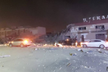 Фотография к новости: Взрыв в кафе в Актау: на месте ЧП ведется разбор завалов