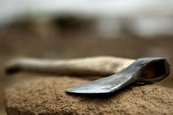 Фотография к новости: Алматинец зарубил топором любовника жены