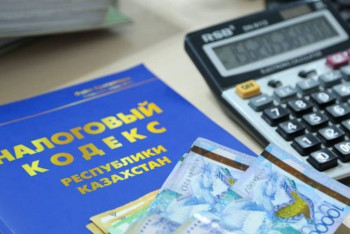 Фотография к новости: Повысить сбор с транзитных иностранных автомашин хотят в РК