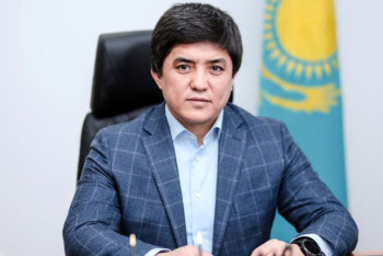 Фотография к новости: Самат Ергалиев сменил Серика Сапиева на посту главы Комитета по спорту МКС РК