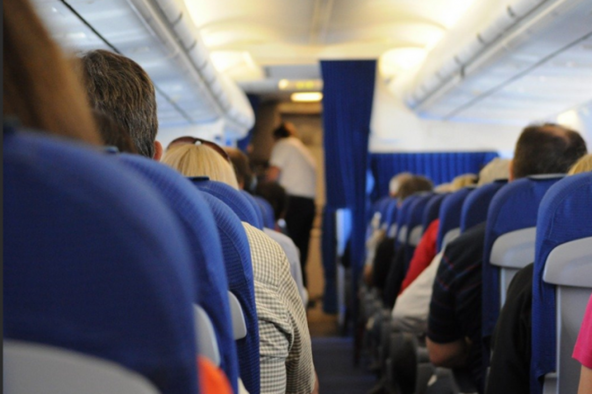 Из-за пьяной дебоширки летевший в Египет самолет посадили в Актау