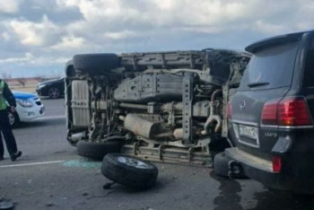 Фотография к новости: Автоледи протаранила пять машин в Актау